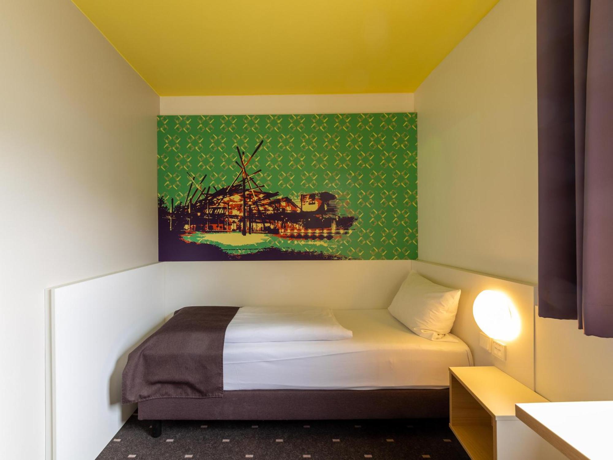 B&B Hotel Oberhausen Am Centro Exteriör bild