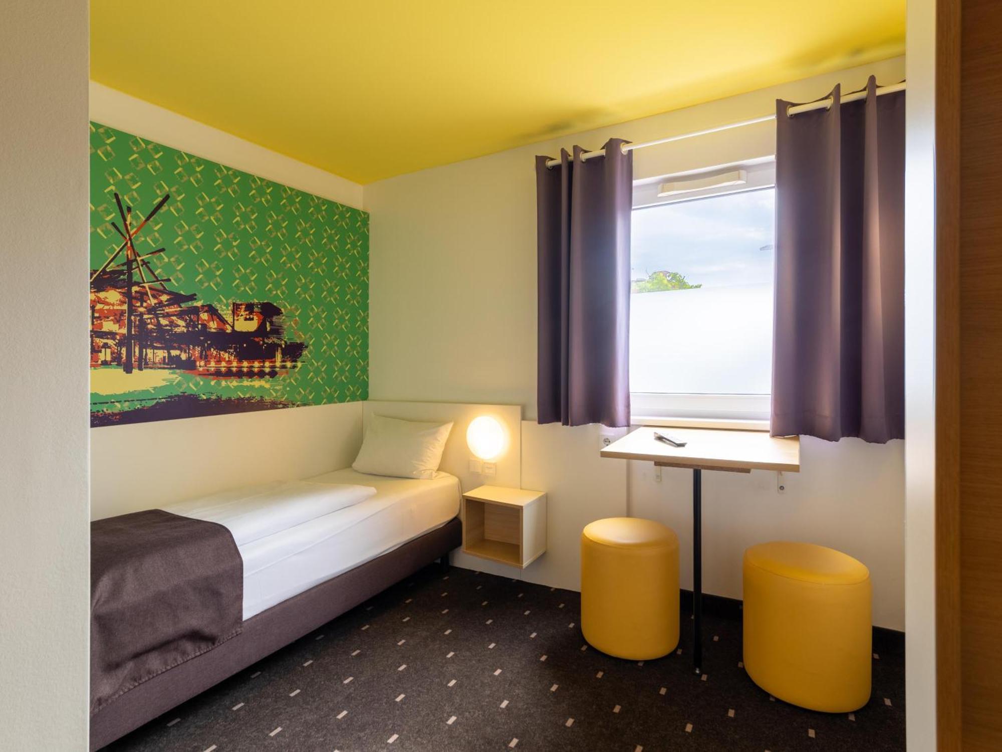 B&B Hotel Oberhausen Am Centro Exteriör bild