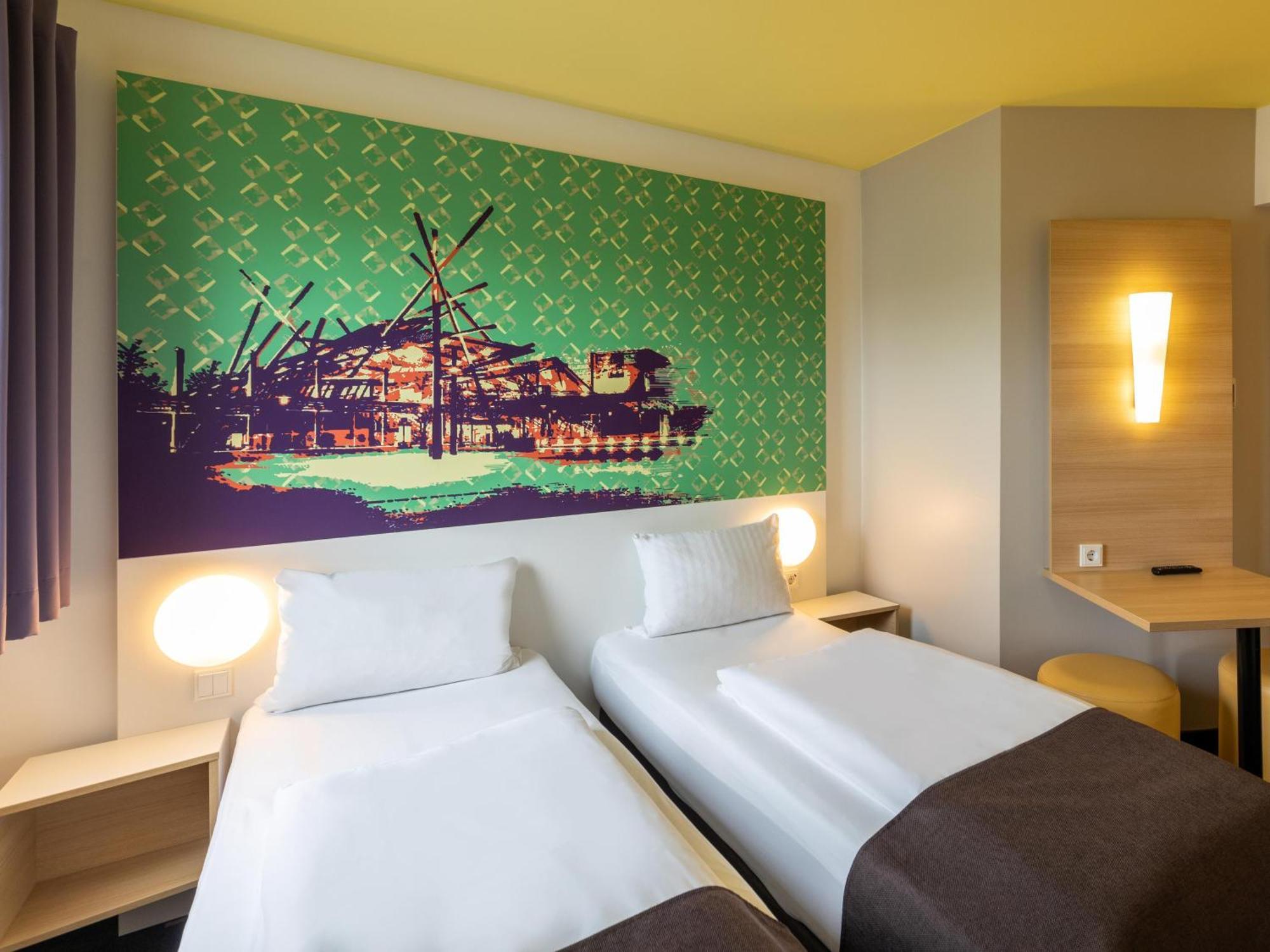 B&B Hotel Oberhausen Am Centro Exteriör bild